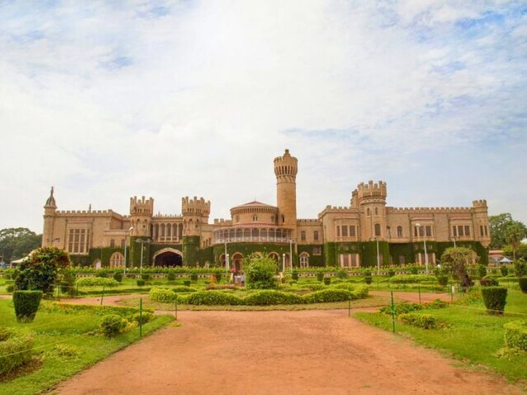 Guided Private Full-Day Bangalore City Tour photo 1