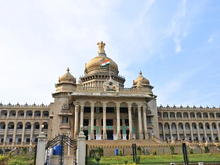 Guided Private Full-Day Bangalore City Tour