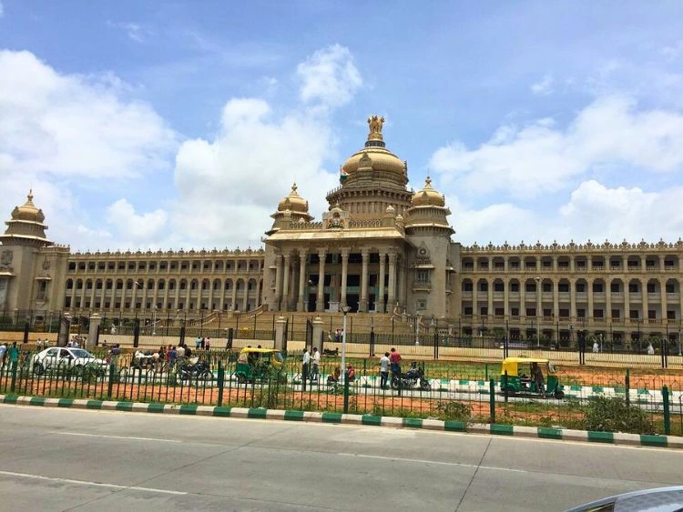 Guided Private Full-Day Bangalore City Tour